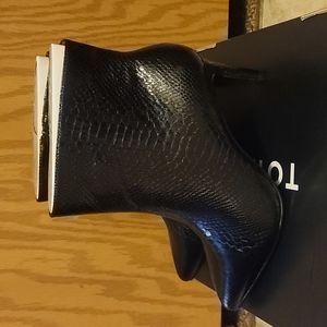 TORRID Black Snakeskin Faux Leather Pointed Toe Bootie: NWT: SZ 10W
